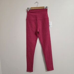 Beyond Yoga Fuchsia Leggings
